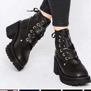 UNIF DEDI BOOT